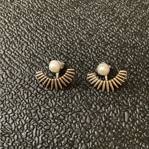 Lucky Brand Gold & Silver Huggie Earrings w/ Pearl Studs